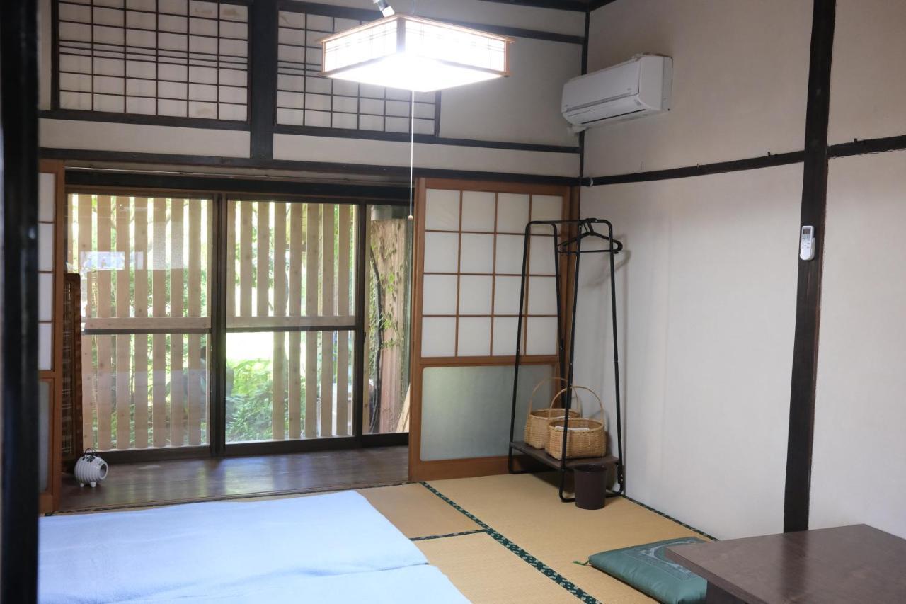 Guesthouse KOJIYA 暮らしをつくる宿 旧糀屋 Fukutsu Extérieur photo