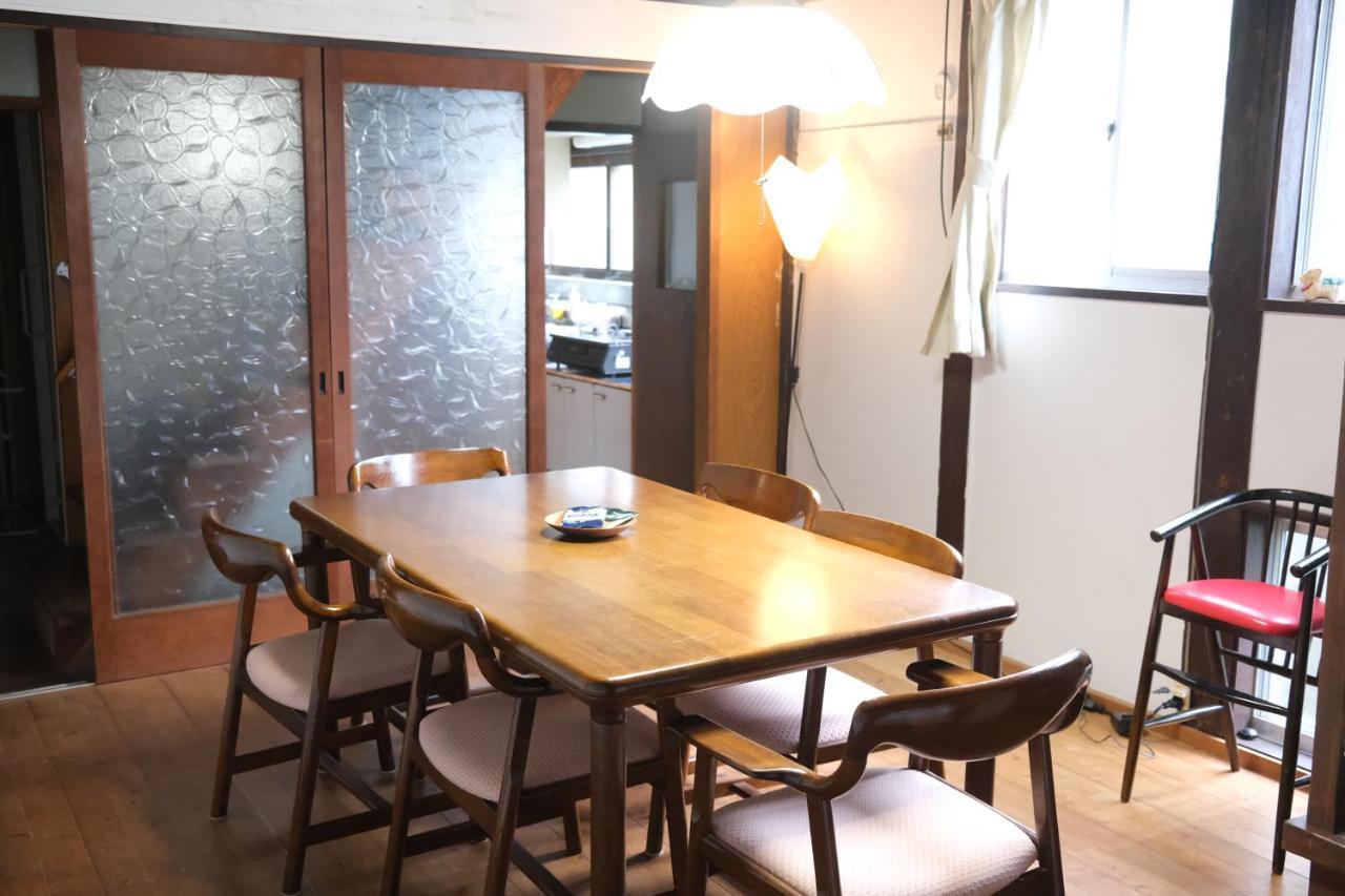 Guesthouse KOJIYA 暮らしをつくる宿 旧糀屋 Fukutsu Extérieur photo