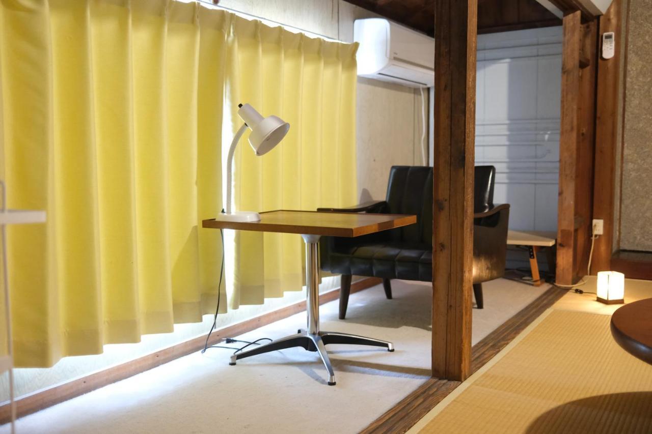 Guesthouse KOJIYA 暮らしをつくる宿 旧糀屋 Fukutsu Extérieur photo